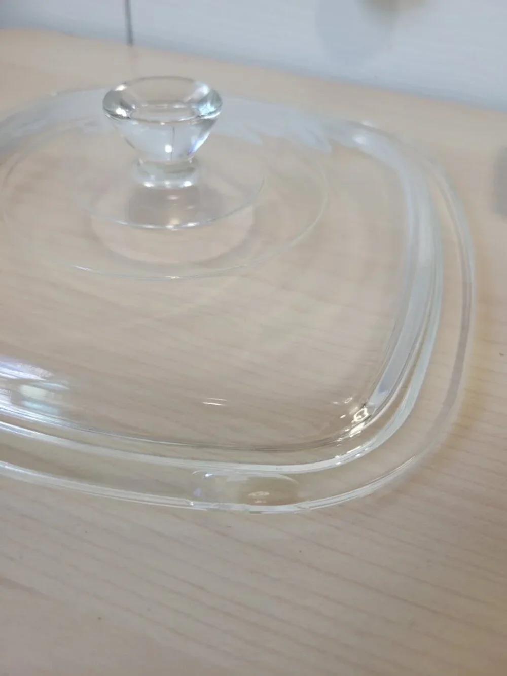 Vintage CORNINGWARE Blue Cornflower 1.5-Quart Casserole Dish w/ Chipped Lid